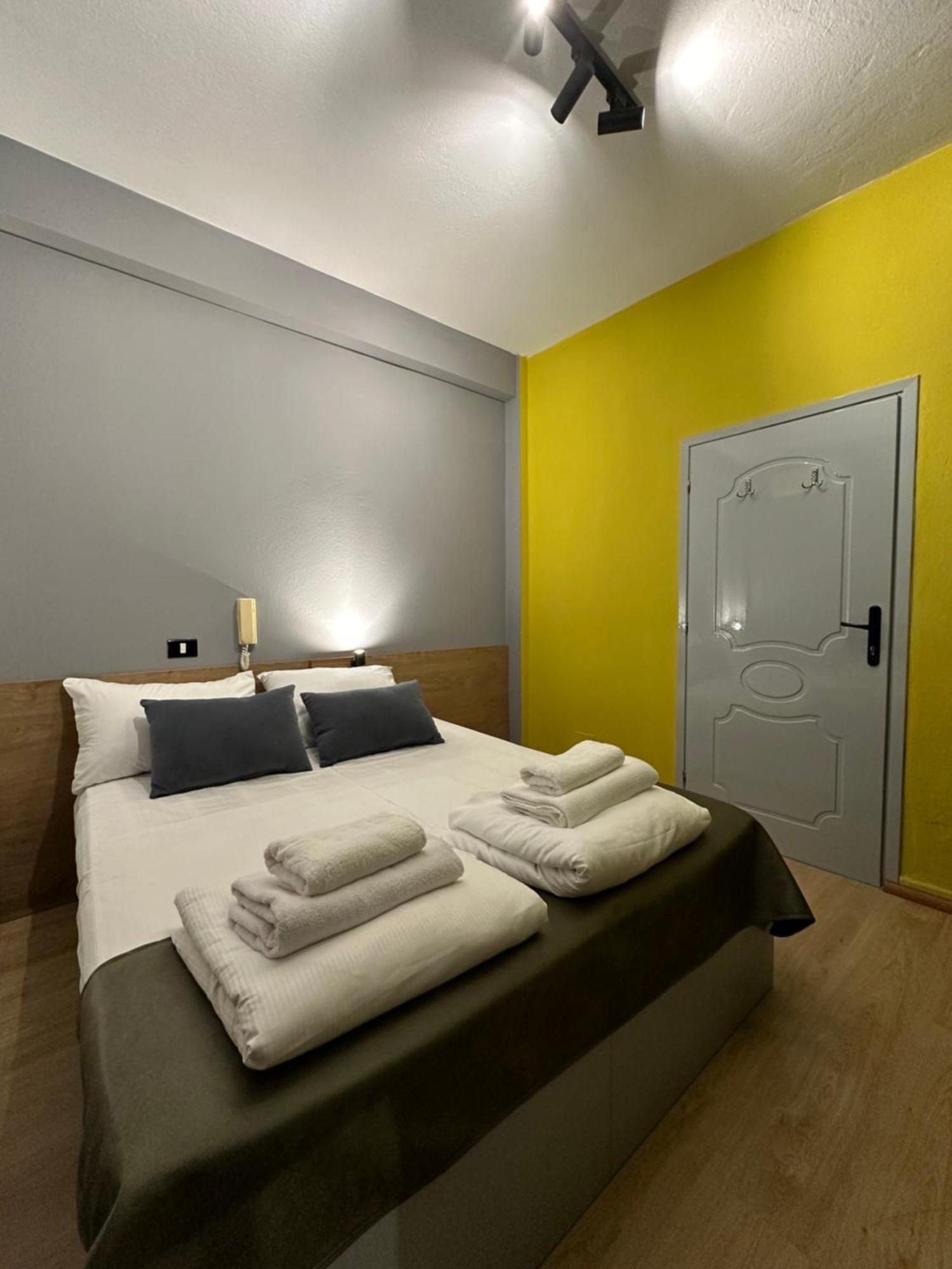 Villa Cabare Apartments&Rooms Durrës 外观 照片